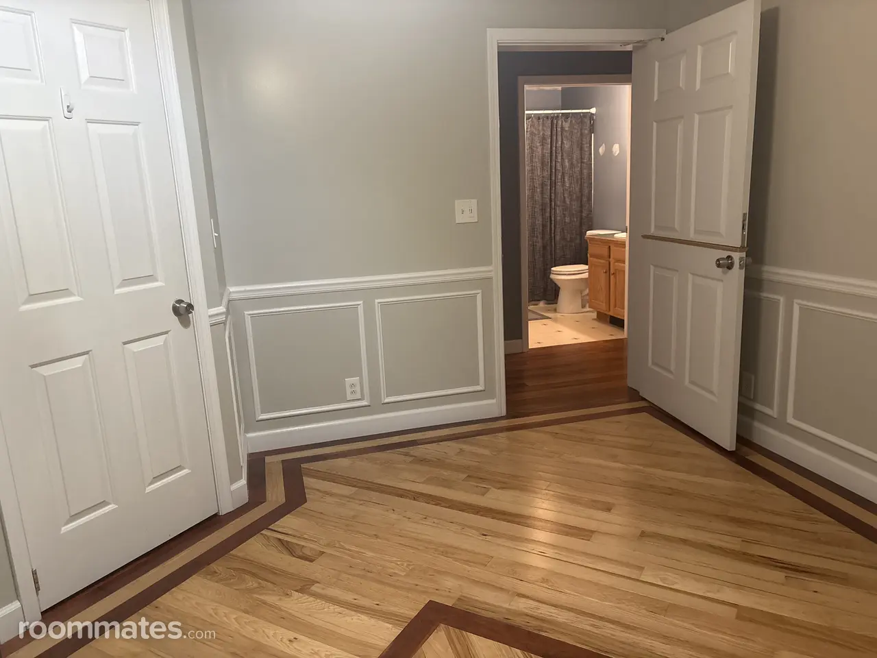 Profile photo 2 of 3