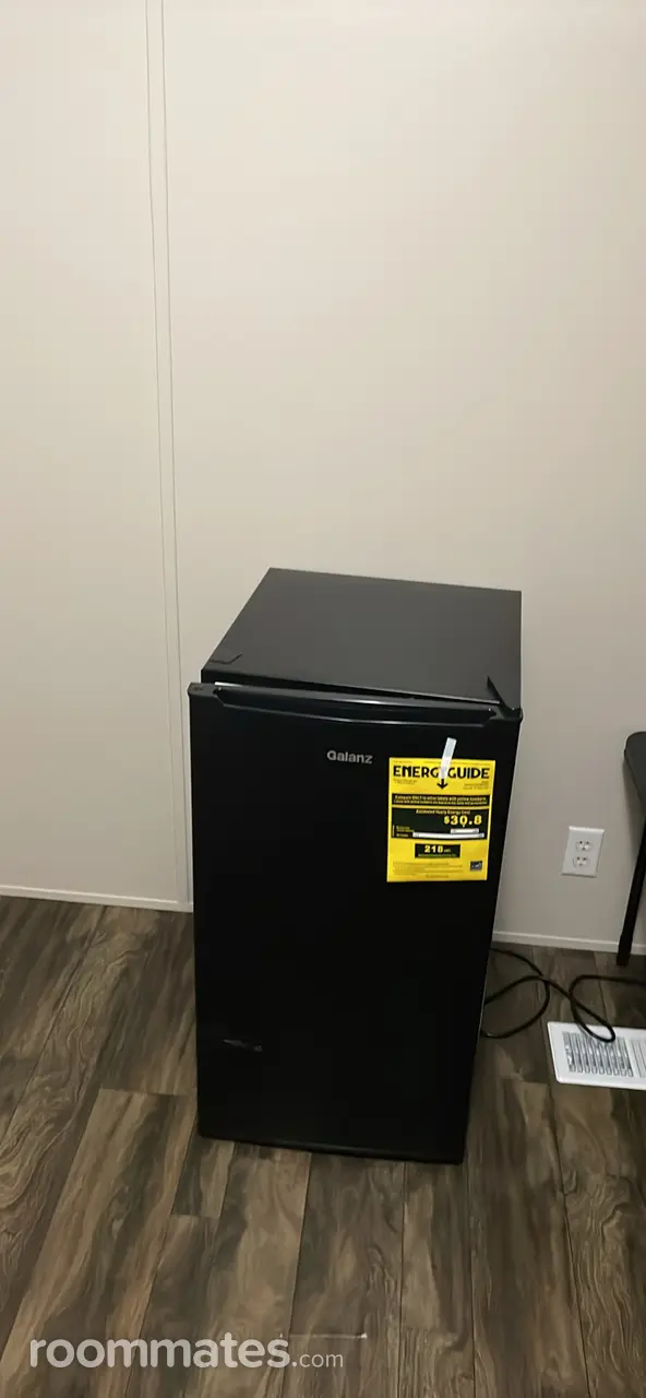 Profile photo 3 of 11