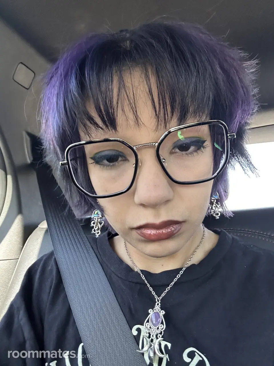 Profile photo 2 of 3