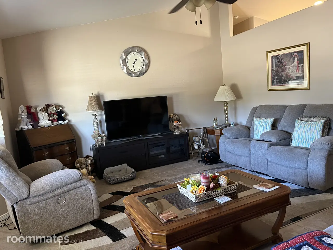 Profile photo 2 of 10