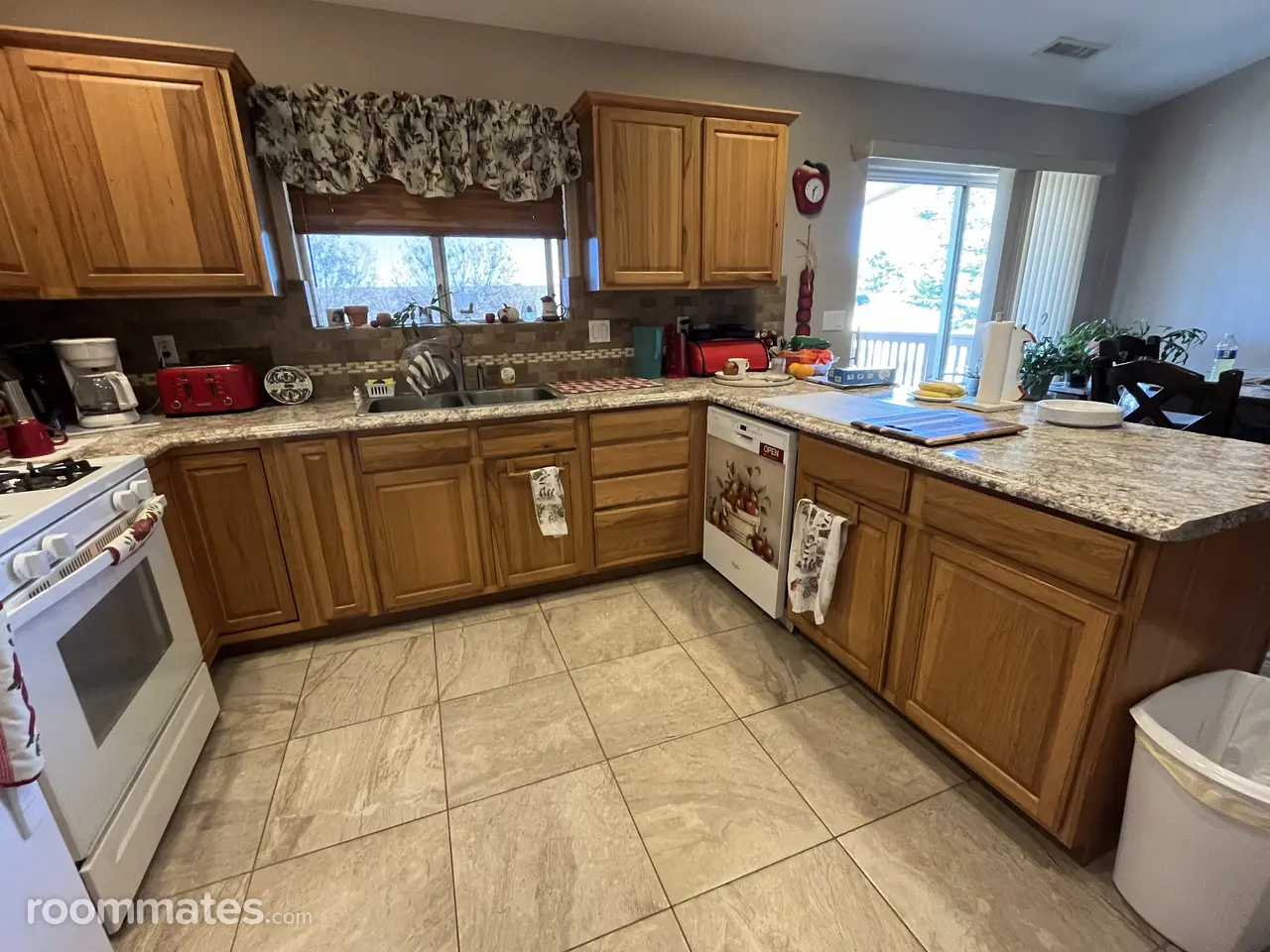 Profile photo 3 of 10