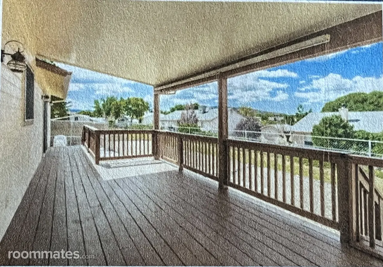 Profile photo 5 of 10