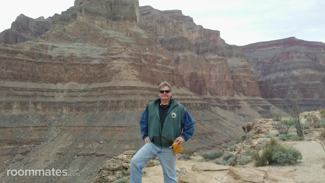 Profile photo 1 of 1