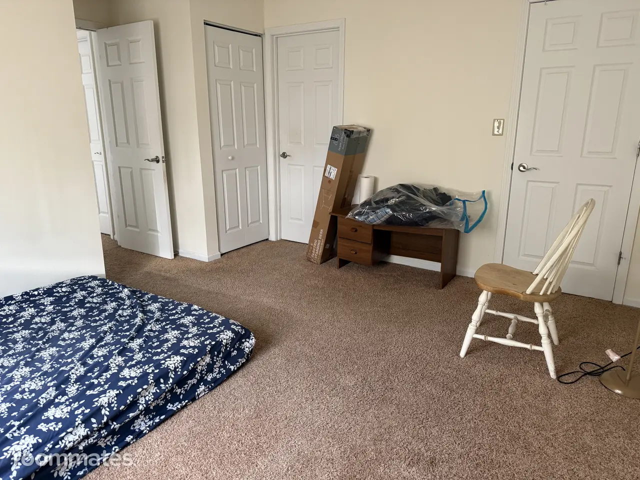 Profile photo 3 of 8