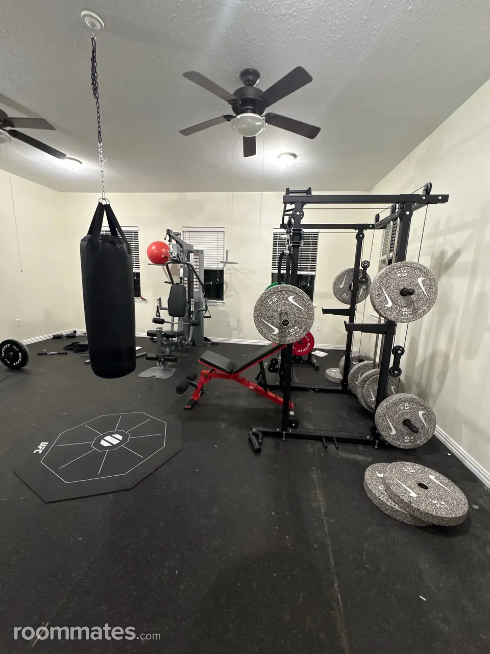 Profile photo 3 of 8