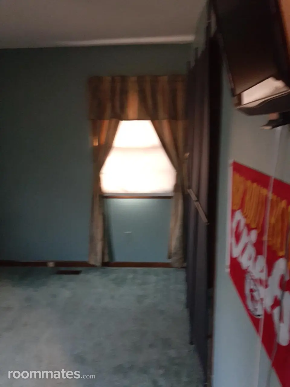 Profile photo 1 of 11