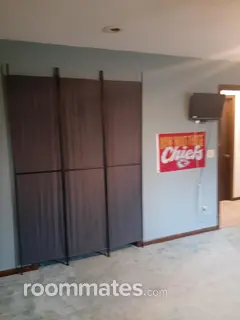 Room for rent in Kansas City, MO $800, house