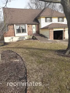 Room for rent in Kansas City, MO $800, house