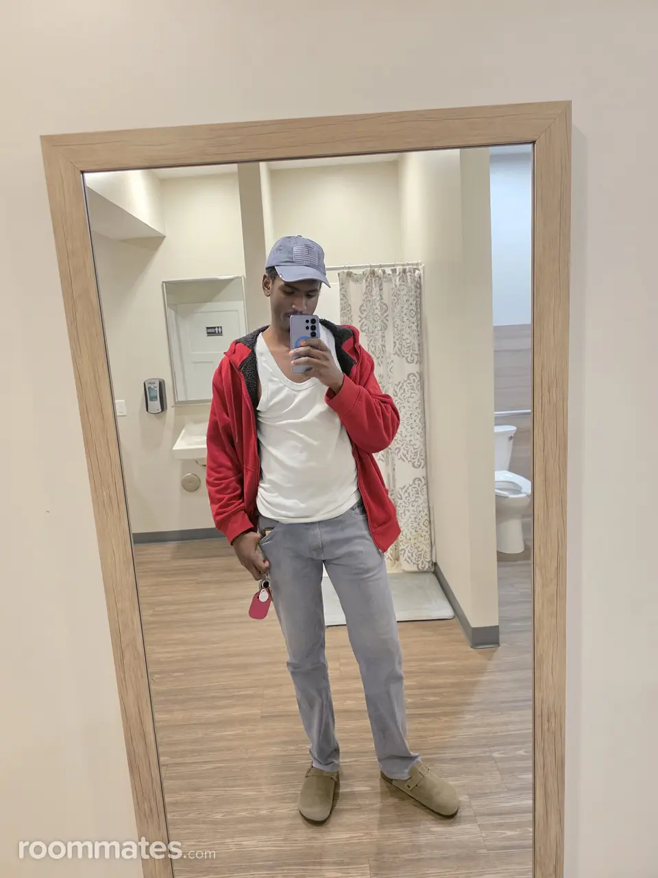 Profile photo 4 of 10