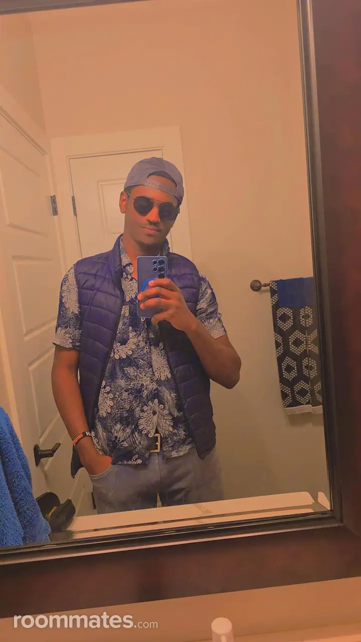 Profile photo 2 of 10