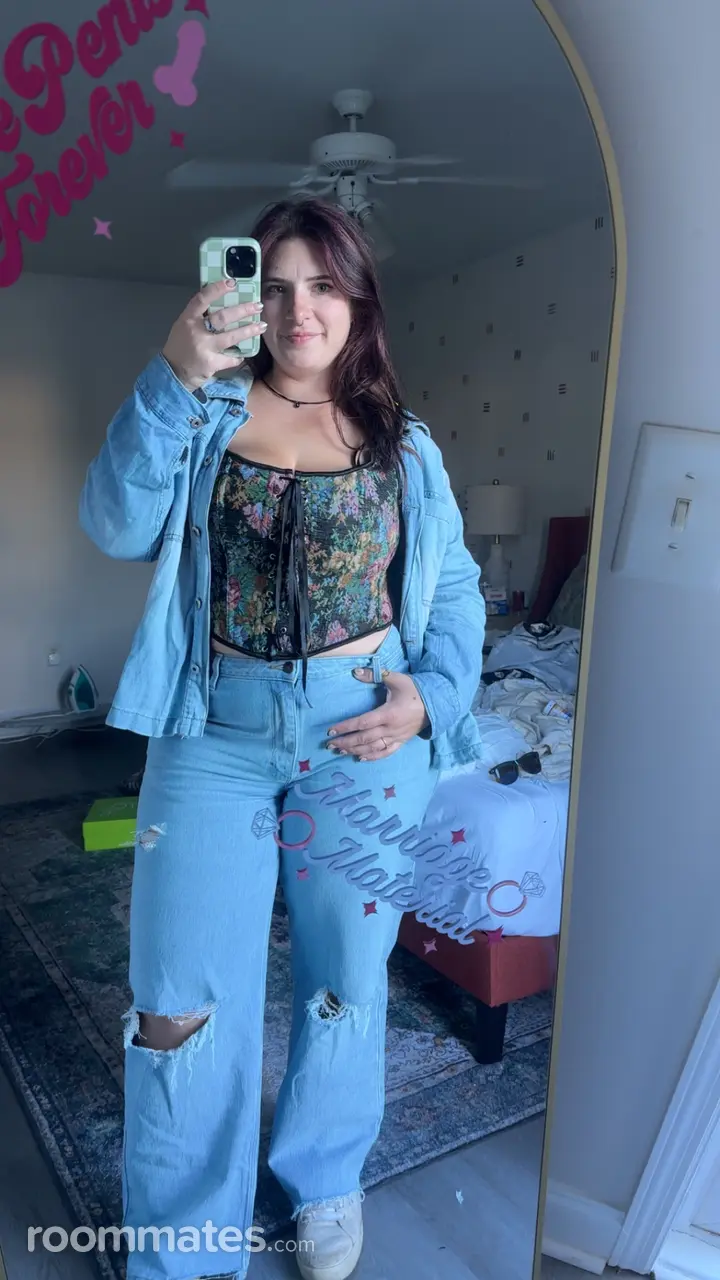 Profile photo 11 of 15