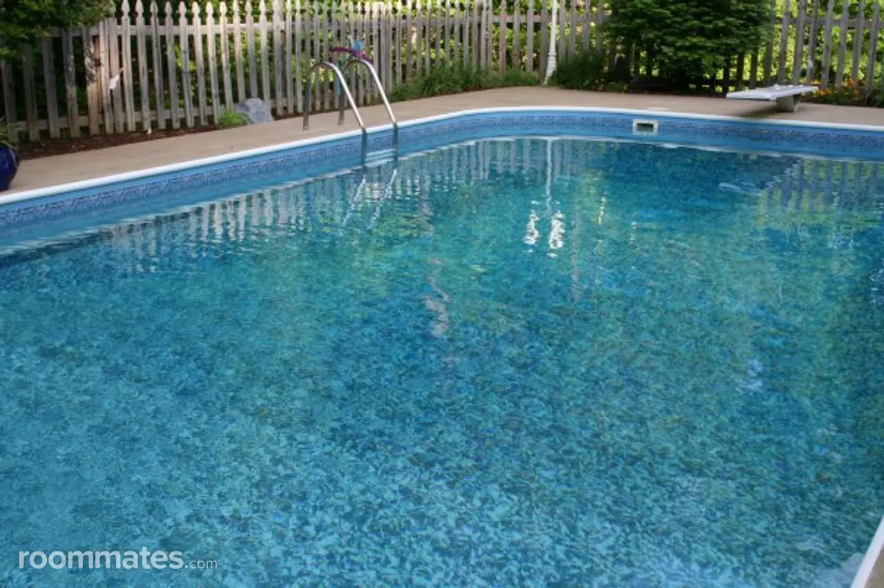 Profile photo 5 of 7