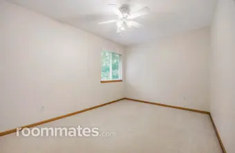 Room for rent in Holland, MI $1000, house