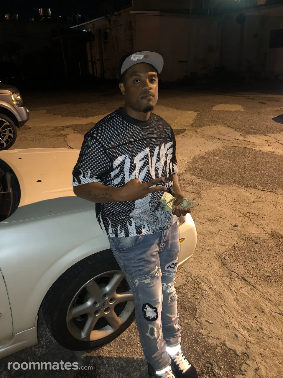 Profile photo 1 of 1