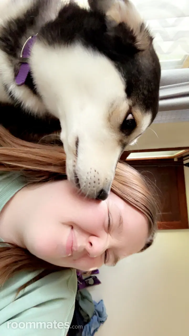 Profile photo 12 of 16