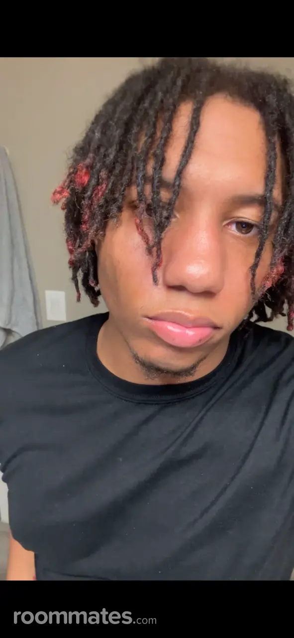 Profile photo 2 of 4