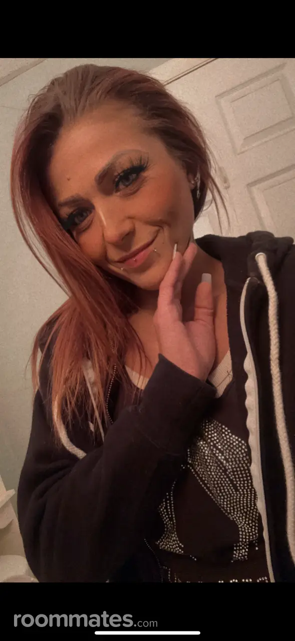 Profile photo 1 of 1