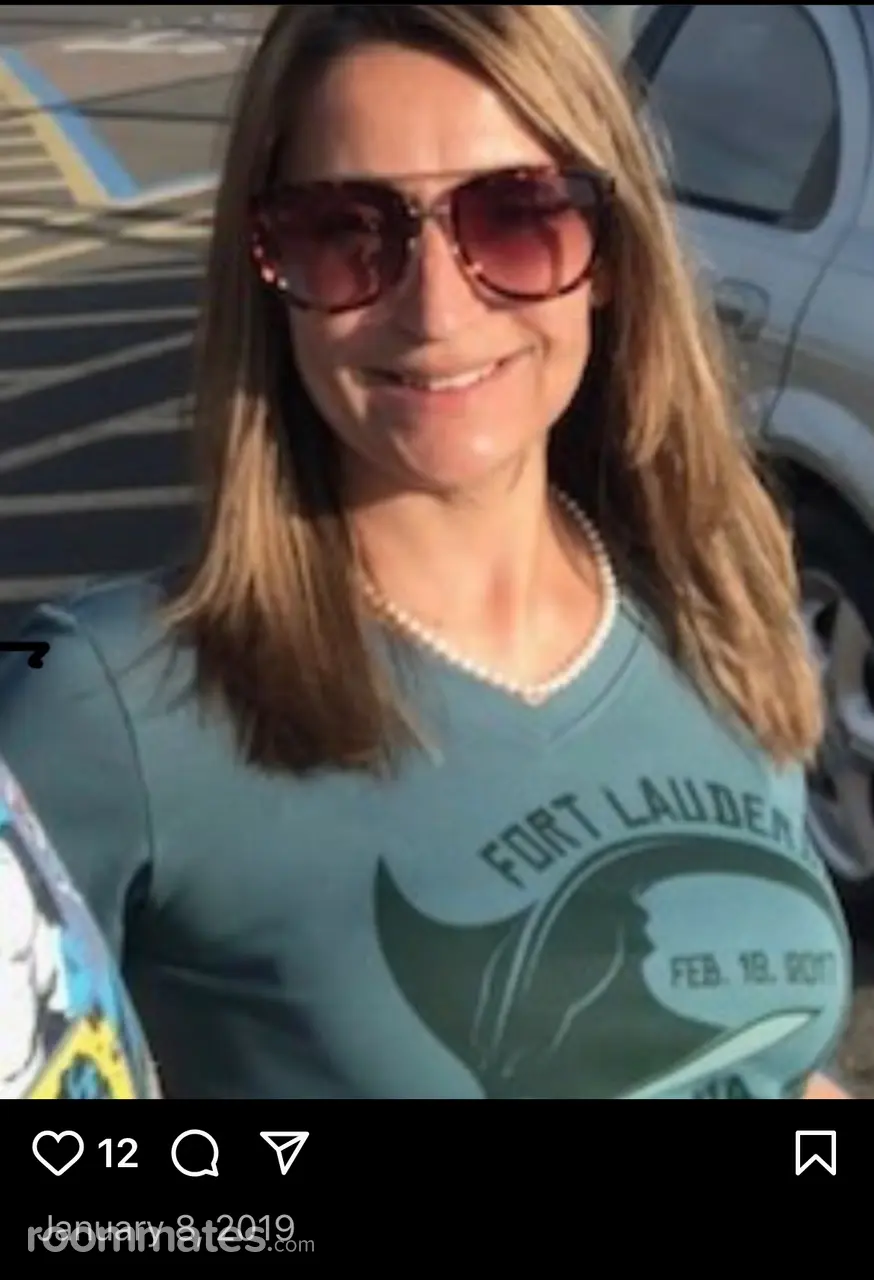 Profile photo 1 of 1