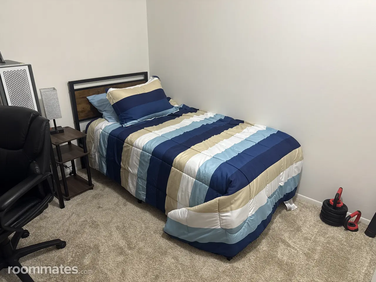 Profile photo 3 of 7