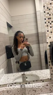 Roommate looking Indianapolis, IN, $700