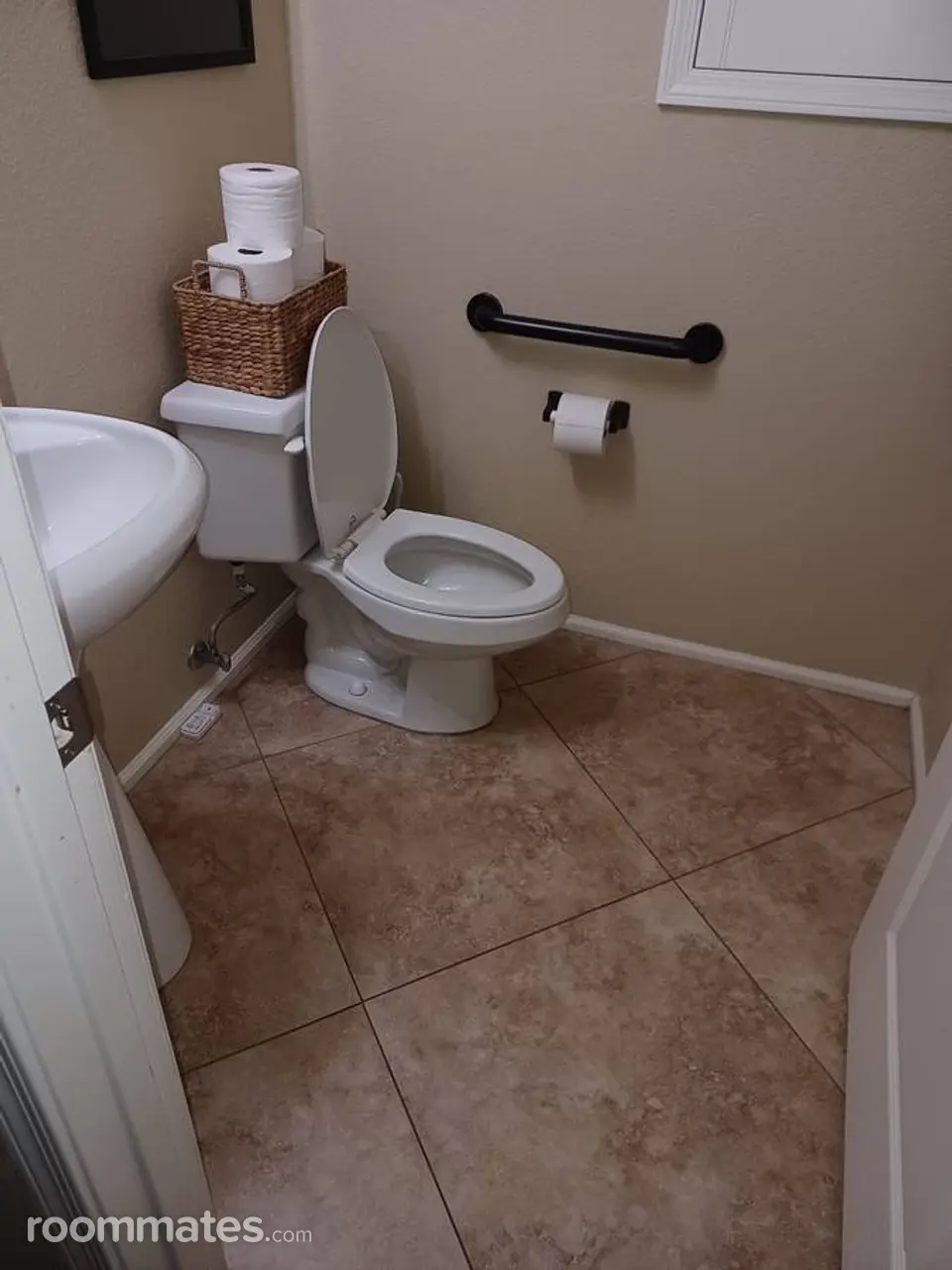 Profile photo 3 of 11