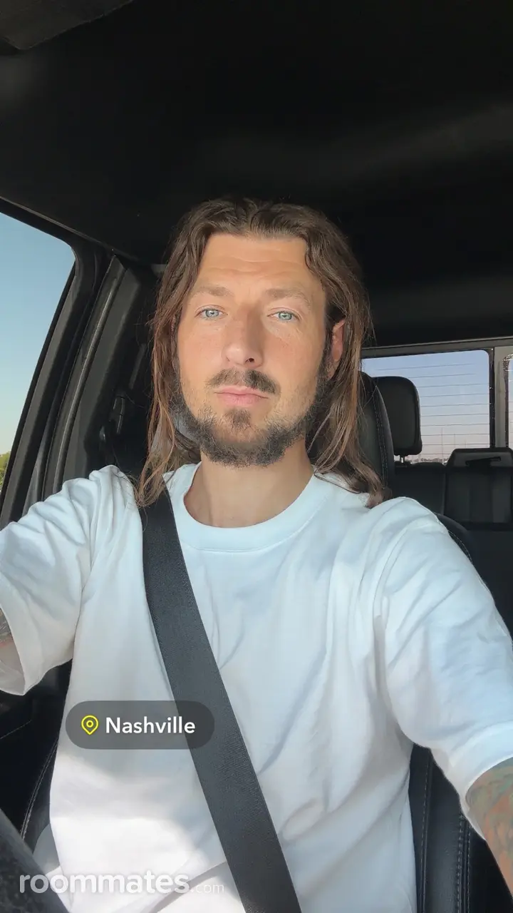 Profile photo 1 of 1