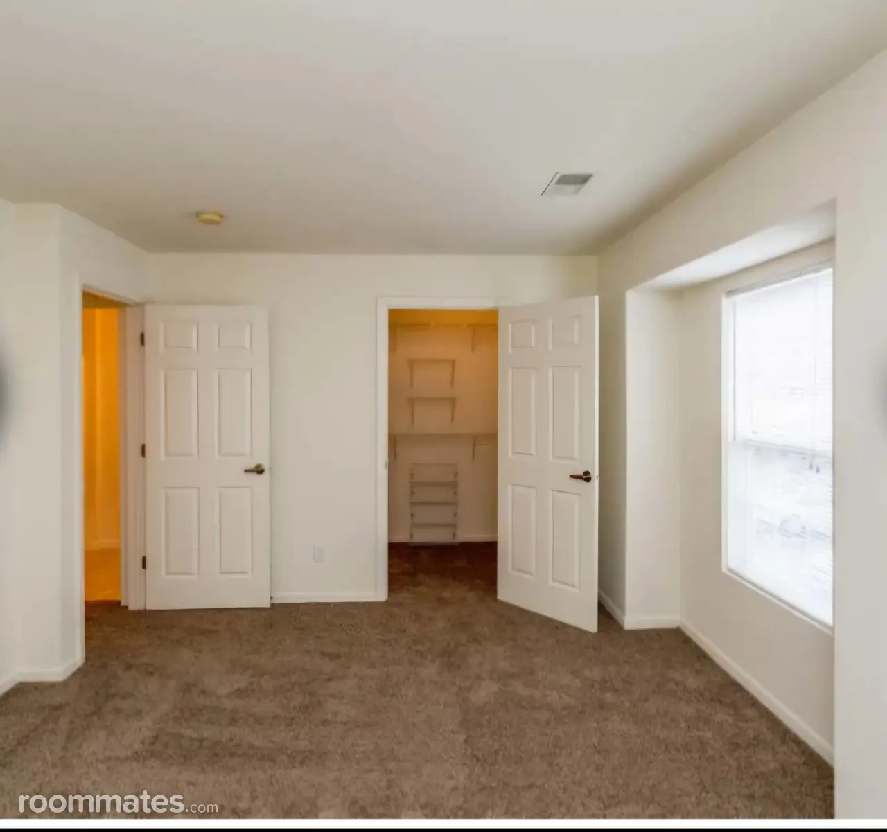 Profile photo 1 of 5