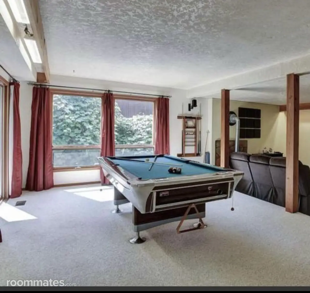 Profile photo 9 of 11