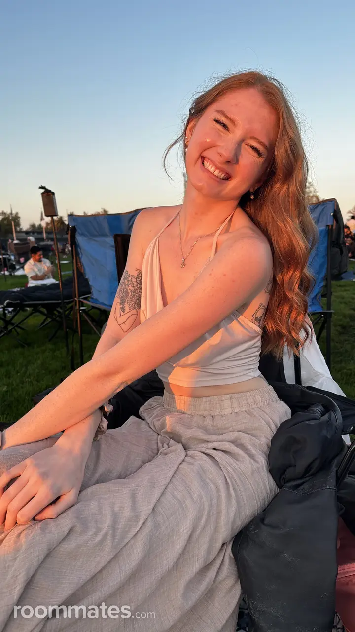 Profile photo 13 of 14