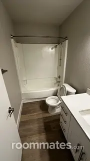 Room for rent in Stockton, CA $1000, apartment