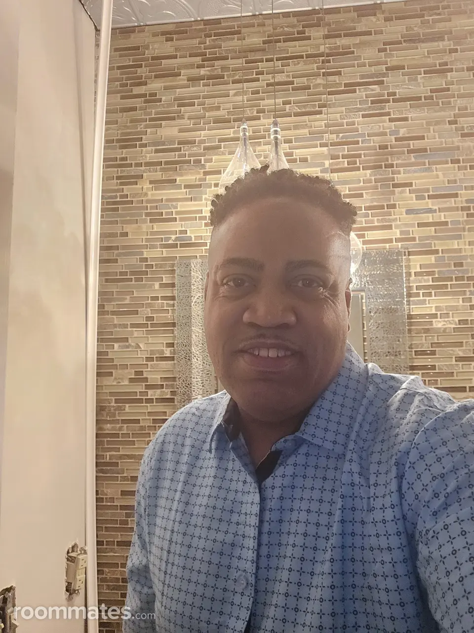 Profile photo 1 of 1