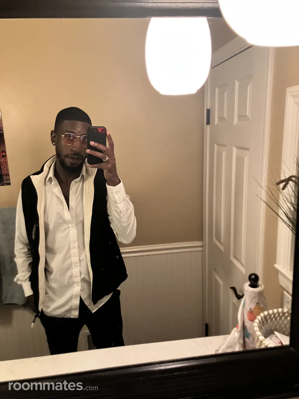 Profile photo 4 of 4