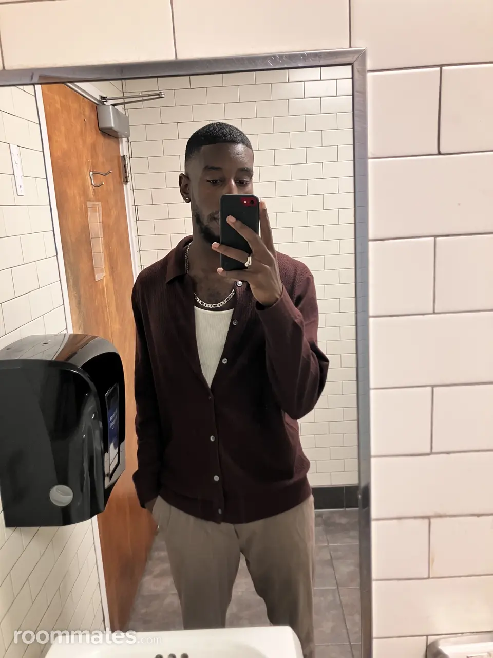 Profile photo 1 of 4