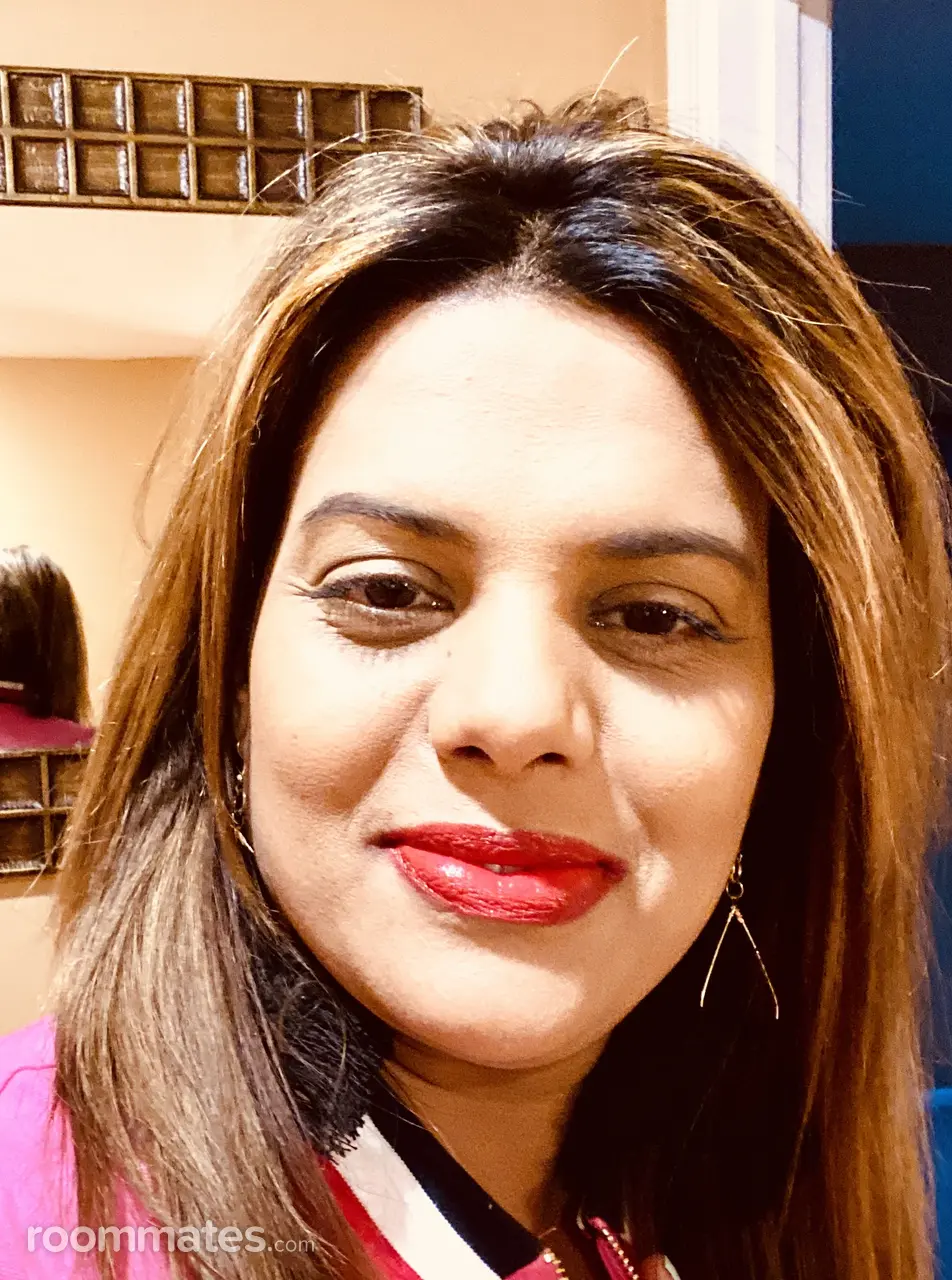 Profile photo 5 of 5