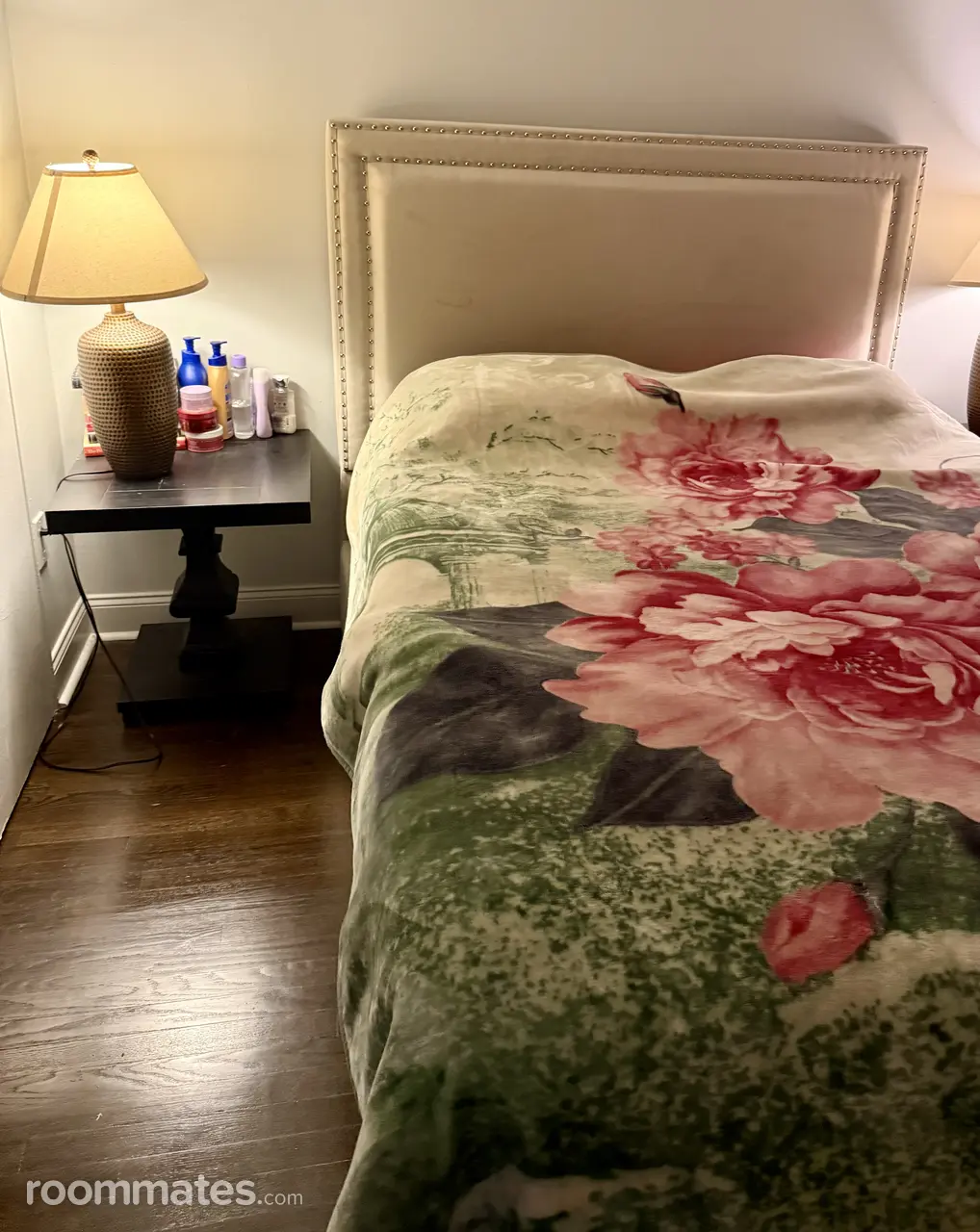 Profile photo 4 of 5