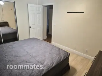 Room for rent in Coconut Creek, FL $1200, house