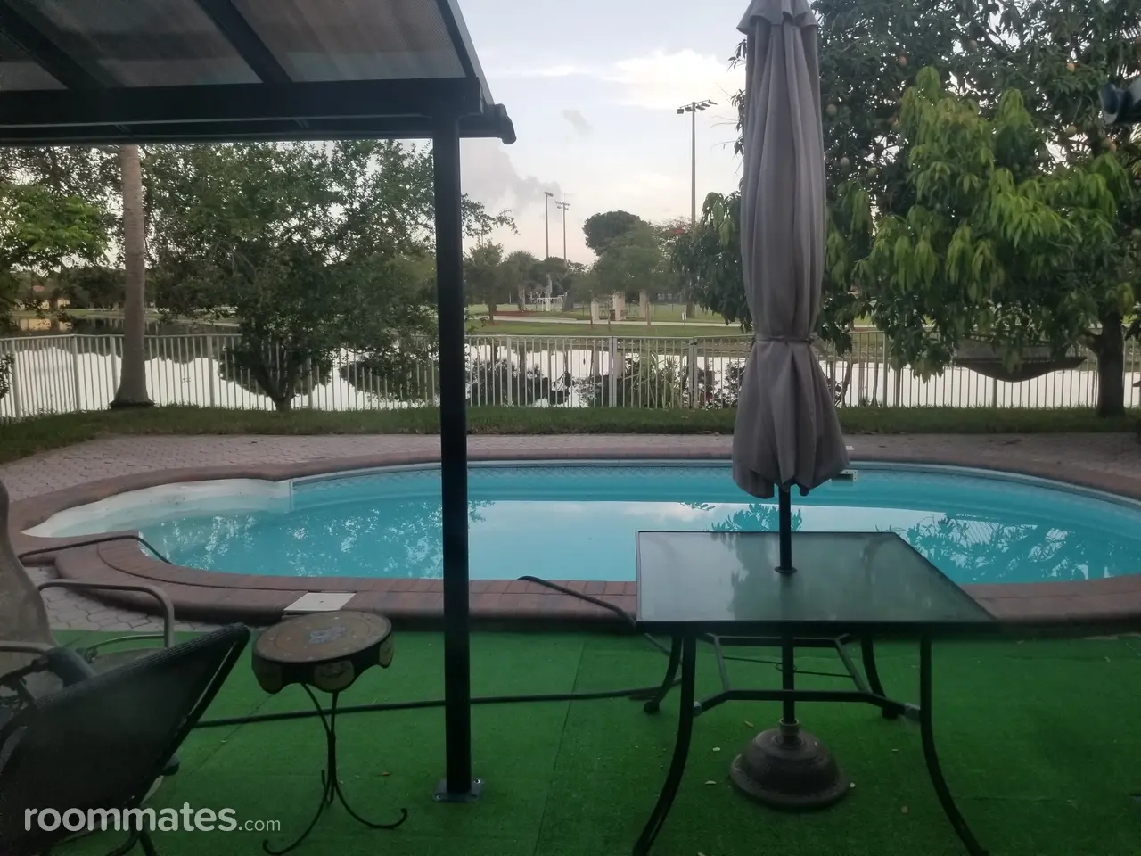 Profile photo 10 of 12