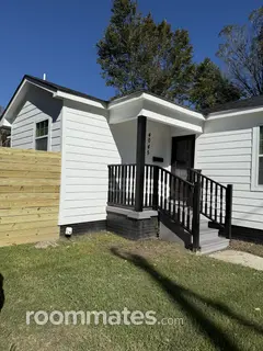 Room for rent in Baton Rouge, LA $900, house