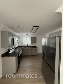 Room for rent in Baton Rouge, LA $900, house