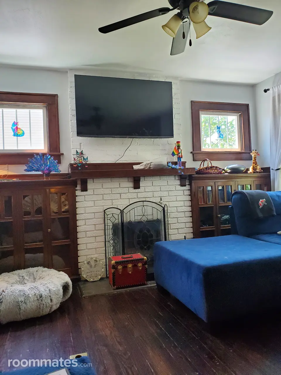 Profile photo 2 of 3