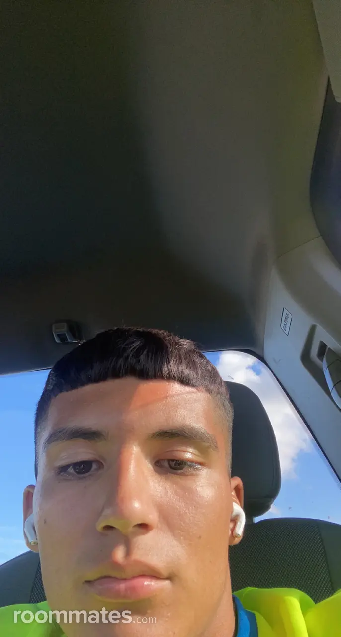 Profile photo 6 of 11