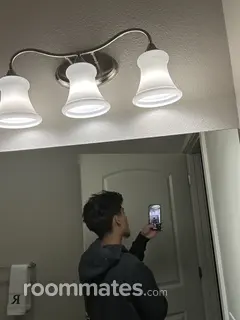 Roommate looking Colorado Springs, CO, $1100