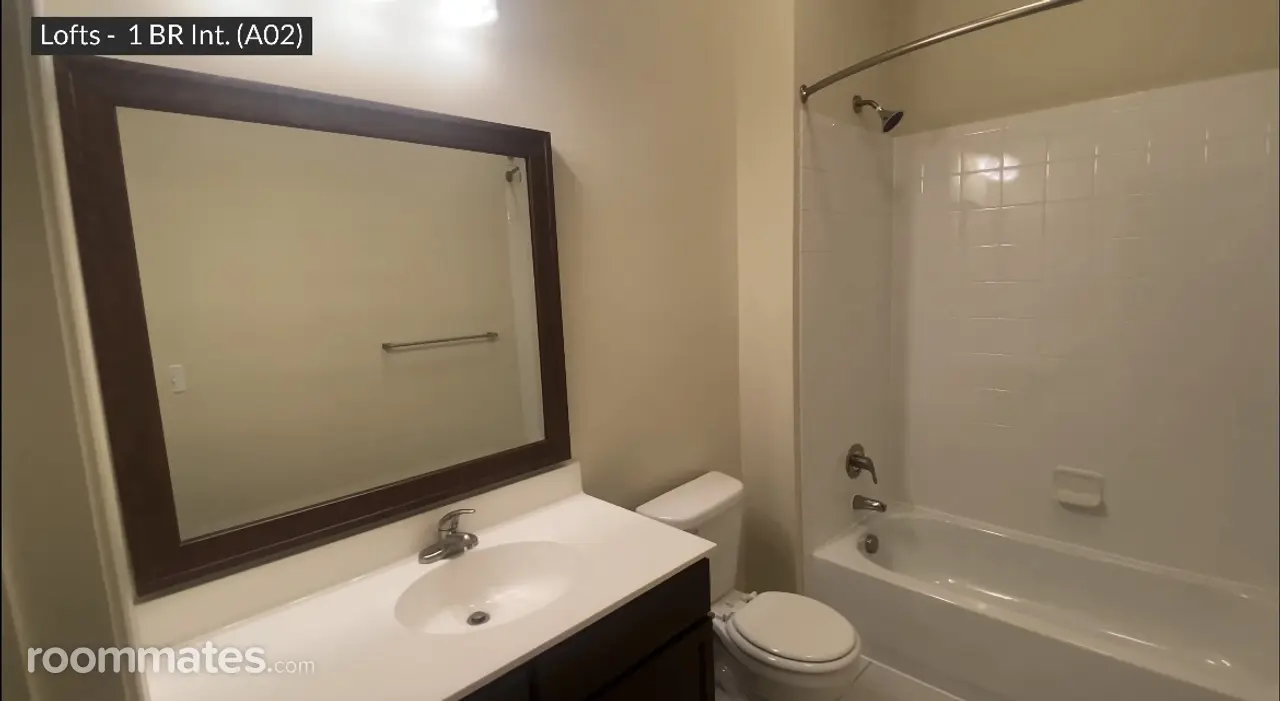 Profile photo 2 of 8