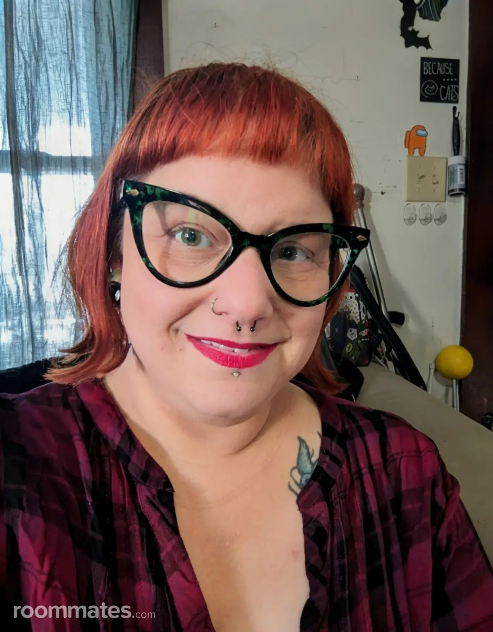 Profile photo 1 of 4