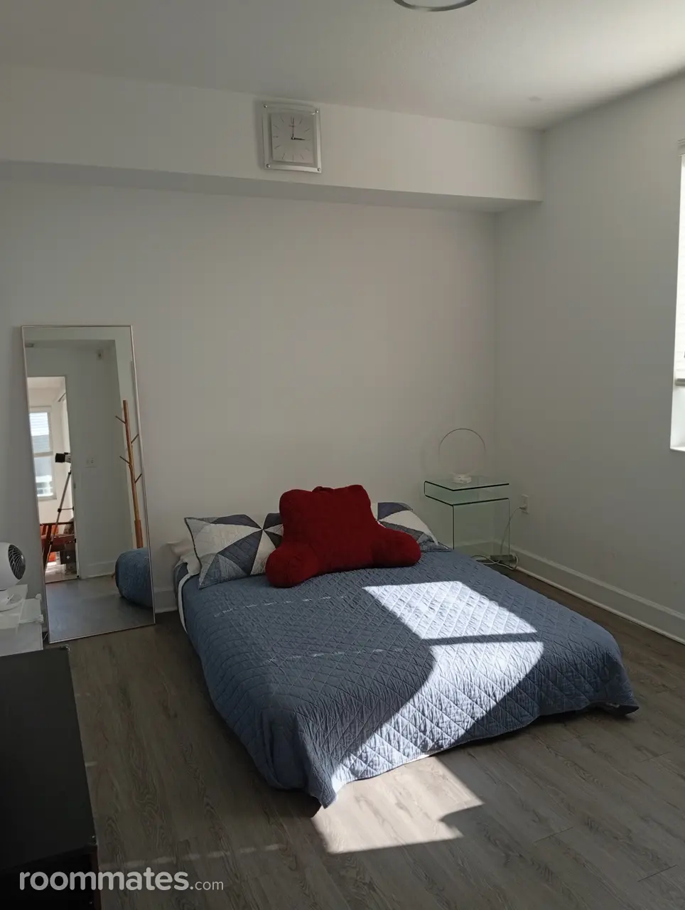 Profile photo 3 of 11