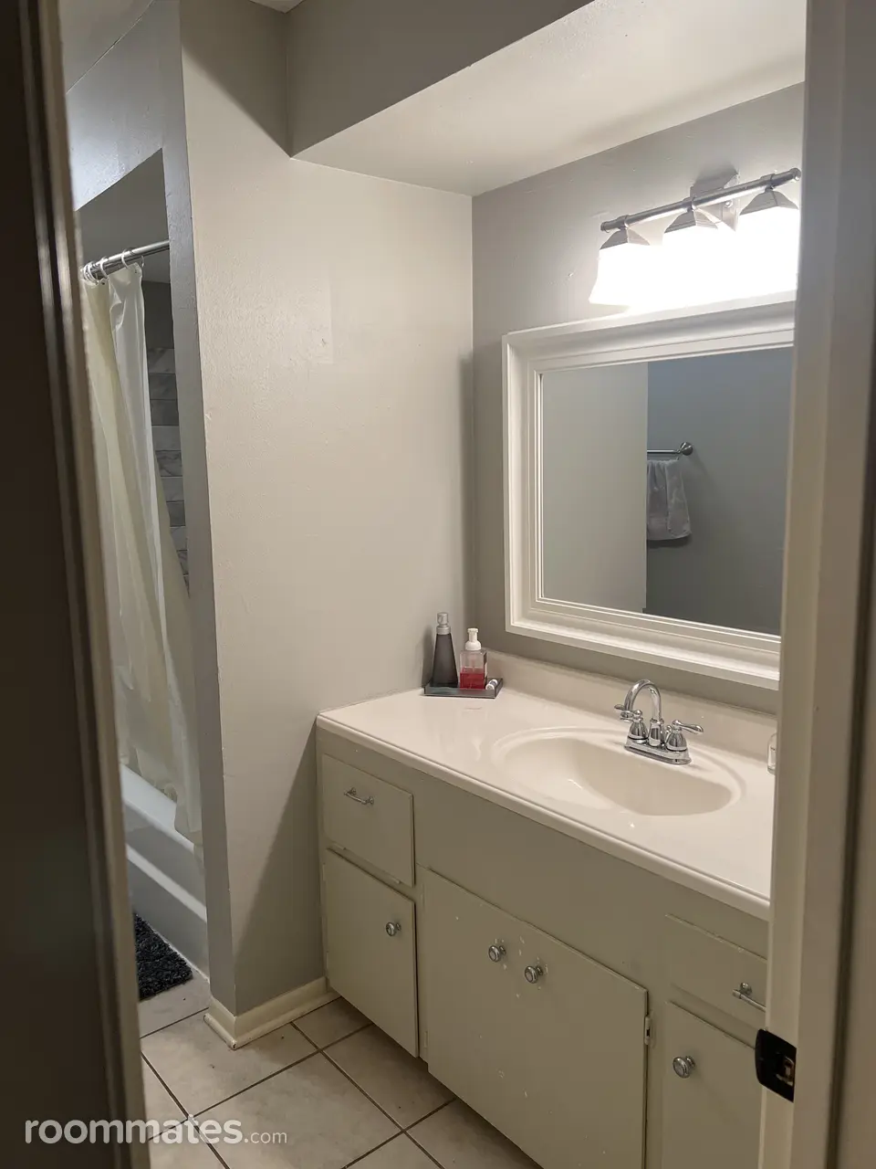 Profile photo 5 of 8