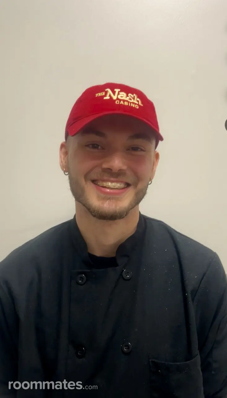 Profile photo 2 of 3