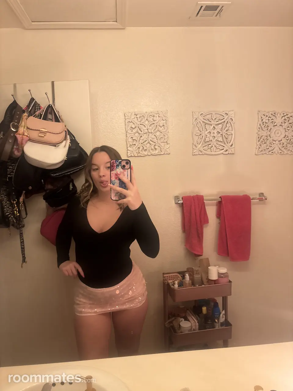 Profile photo 1 of 1