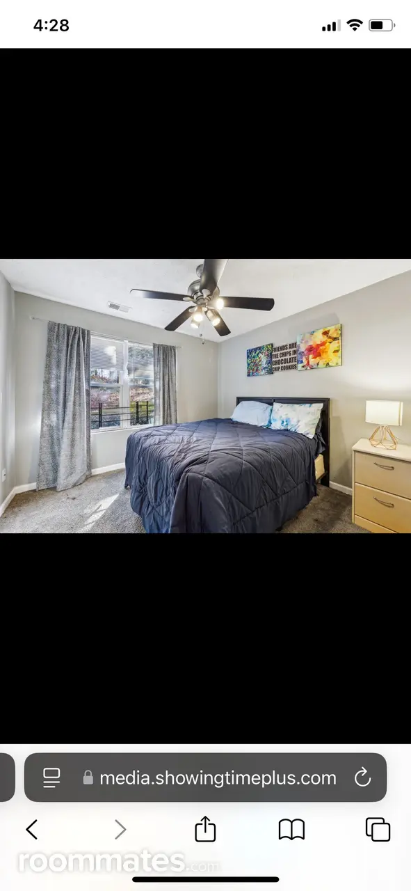 Profile photo 3 of 5