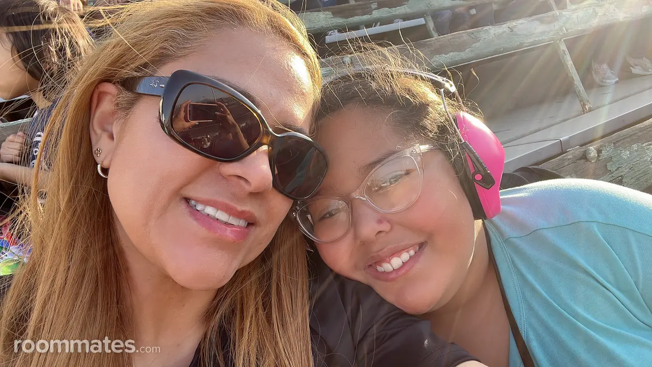 Profile photo 3 of 3